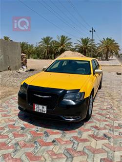 كرايسلر 300
